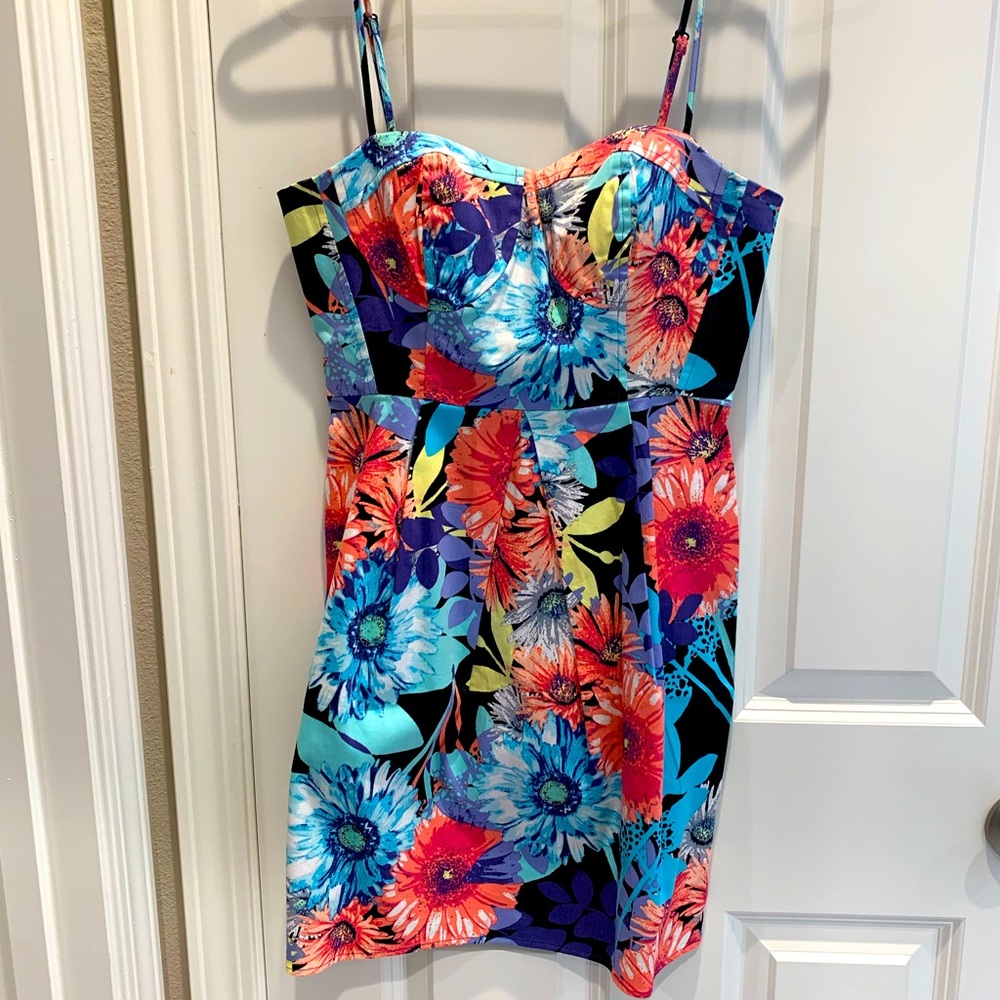 Candie’s floral short dress. Size 1.